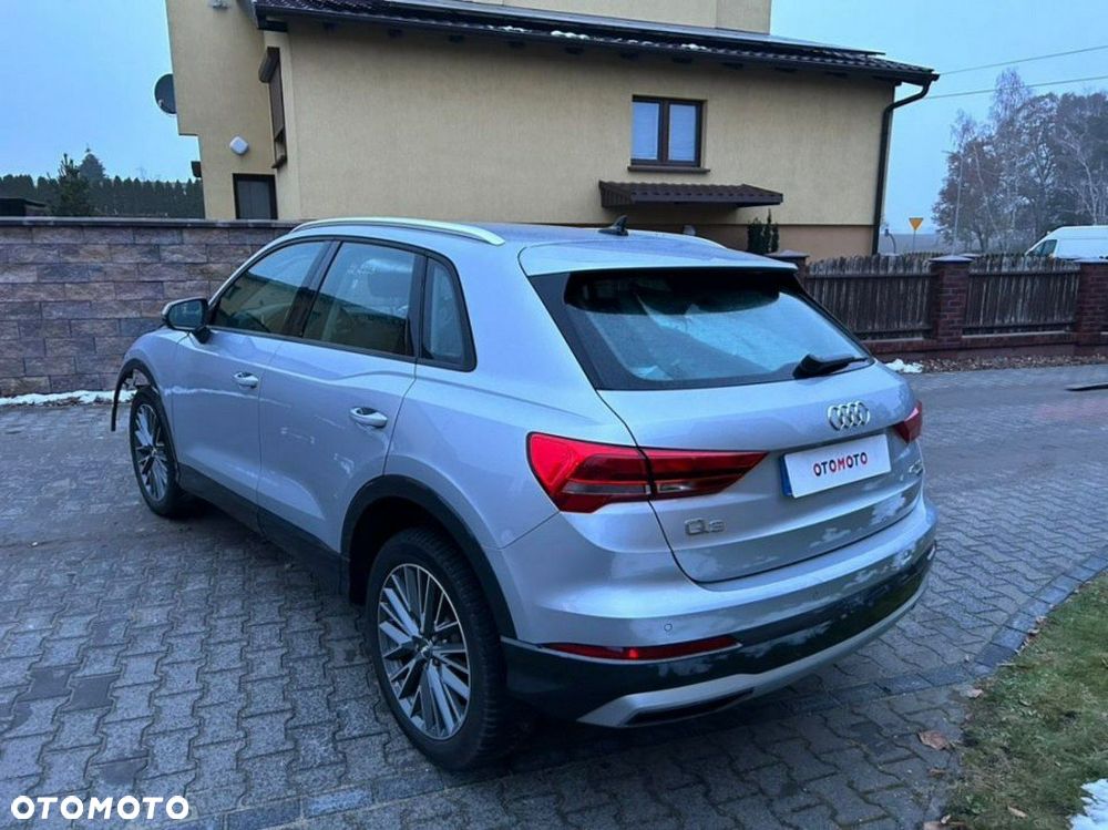 Audi Q3 40 TFSI Quattro S tronic - 5