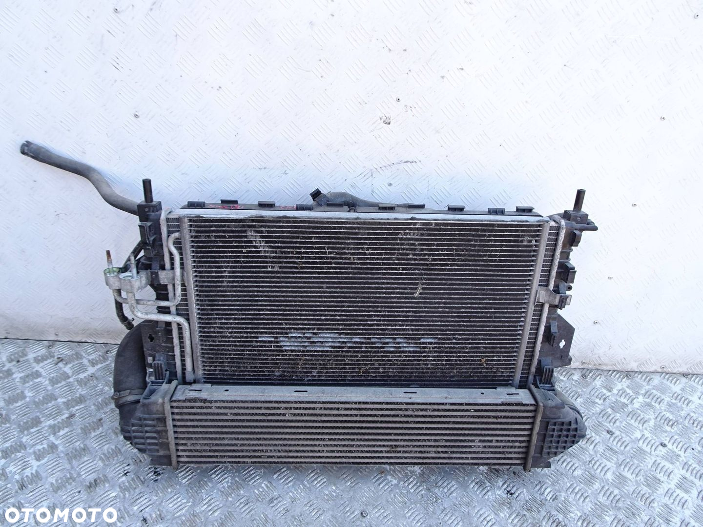 Chłodnica wody  wentylator Ford Kuga MK1 2.0 TDCI - 3