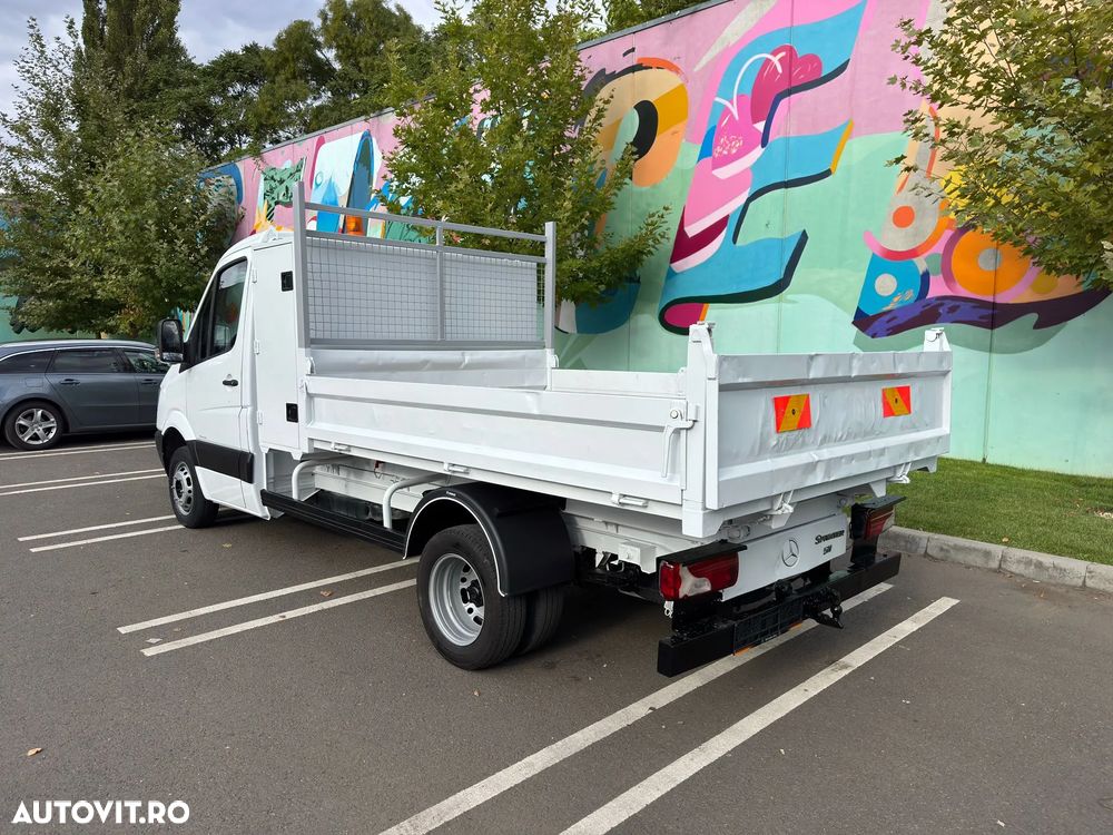 Mercedes-Benz Sprinter - 23