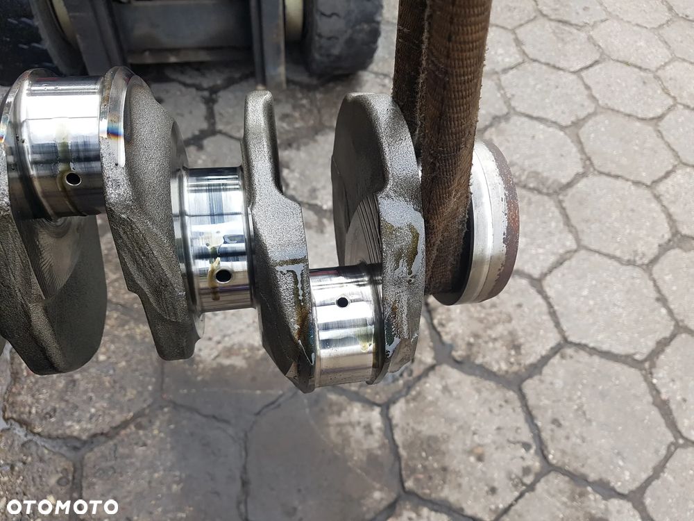 WAŁ KORBOWY SILNIKA MAN TGL TGM D0836 250 290 KM EURO 5 06386022 - 6