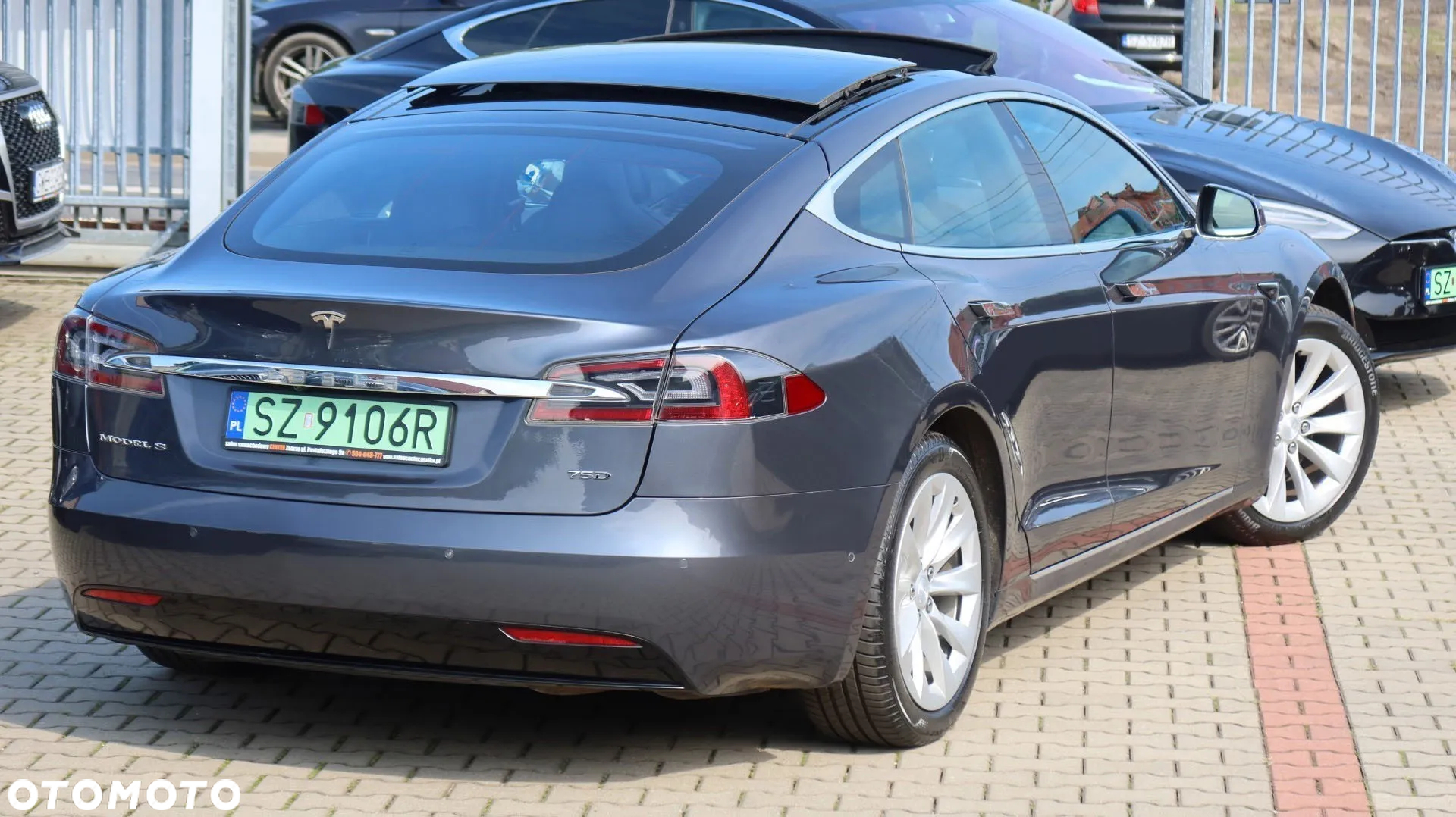 Tesla Model S Long Range Plus - 7