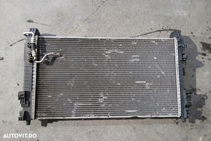 Radiator apa racire motor A1695000403 A1695001704 A1695000403 A169500 - 2