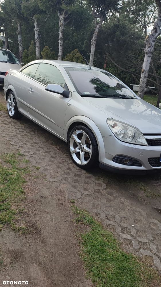 Opel Astra 1.9 CDTI Cosmo - 20