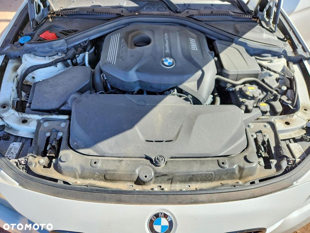 BMW Seria 3 - 10
