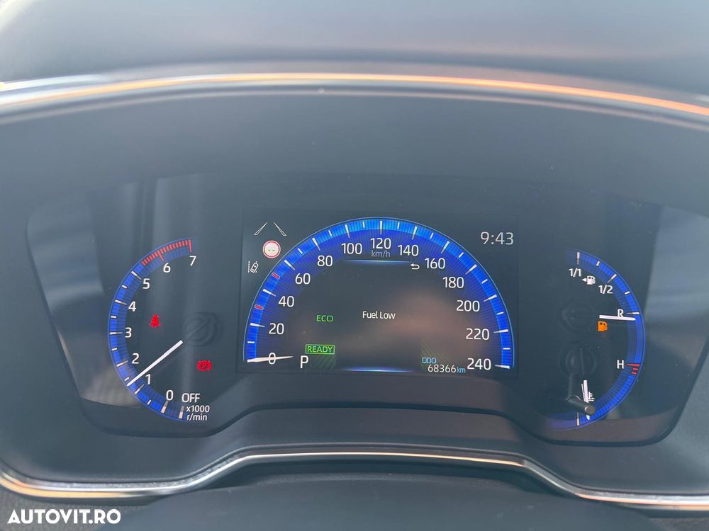 Toyota Corolla 1.8 HSD Dynamic - 16