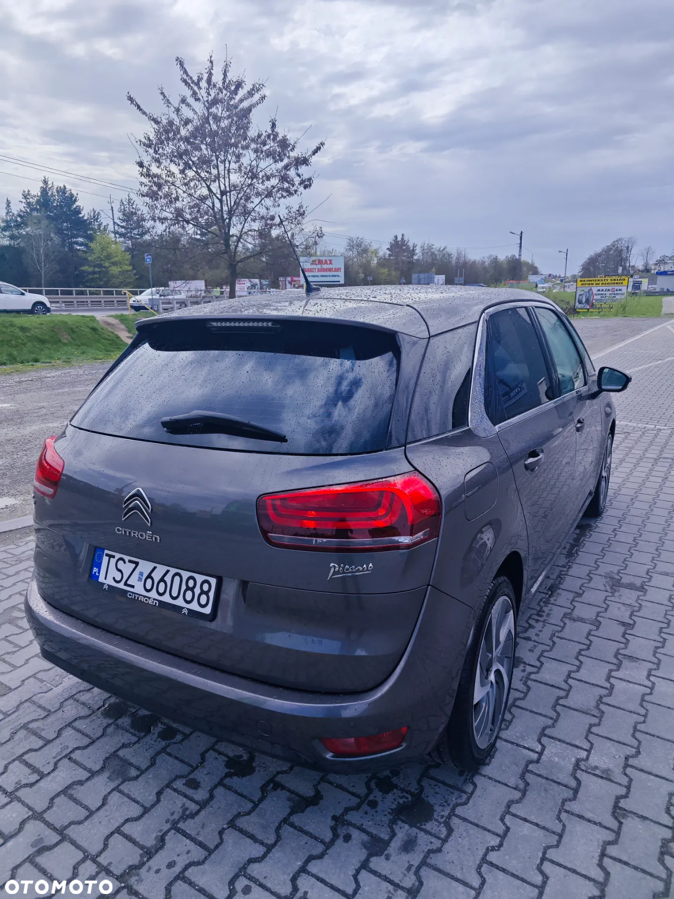 Citroën C4 Picasso - 8