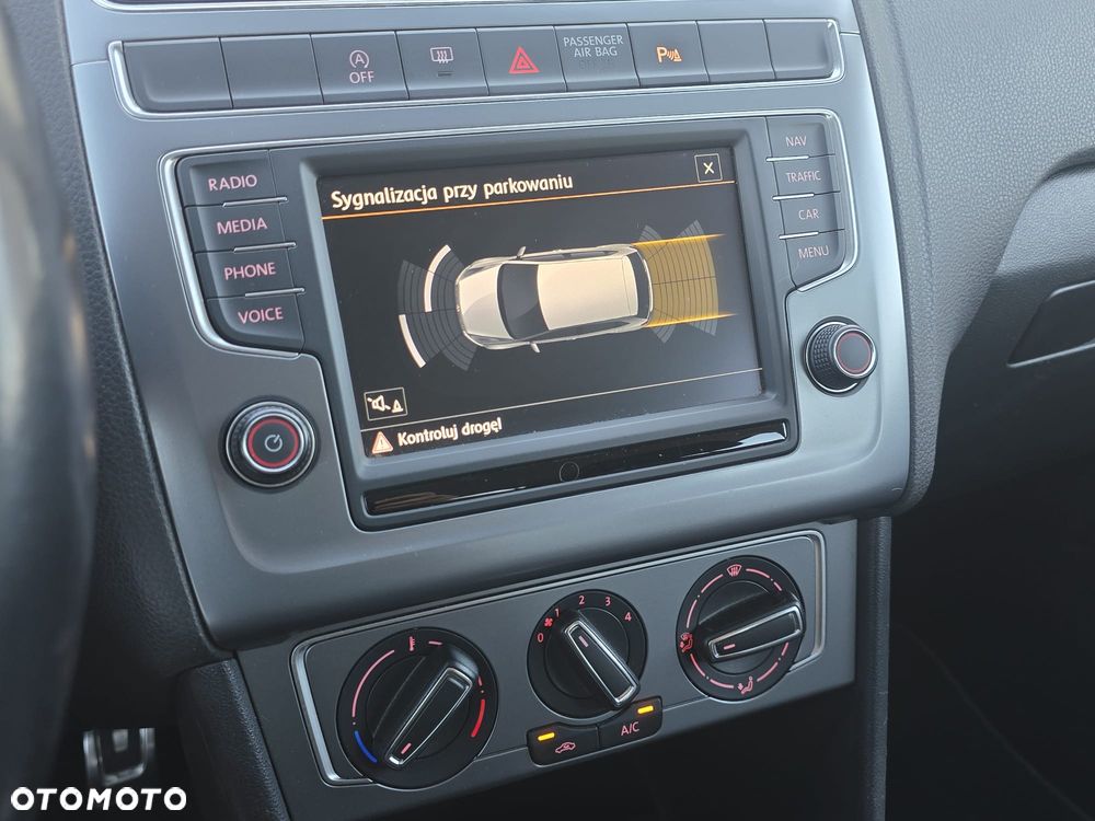 Volkswagen Polo - 14