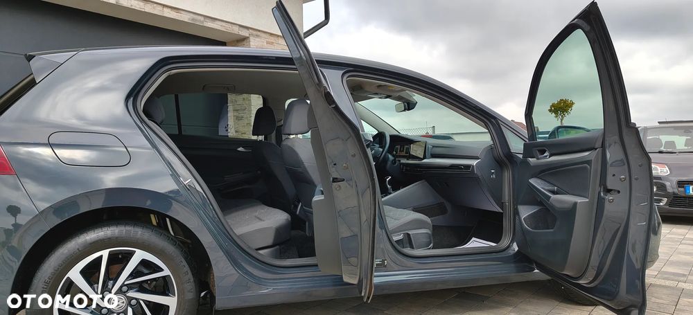 Volkswagen Golf 1.5 TSI BlueMotion ACT Comfortline - 23