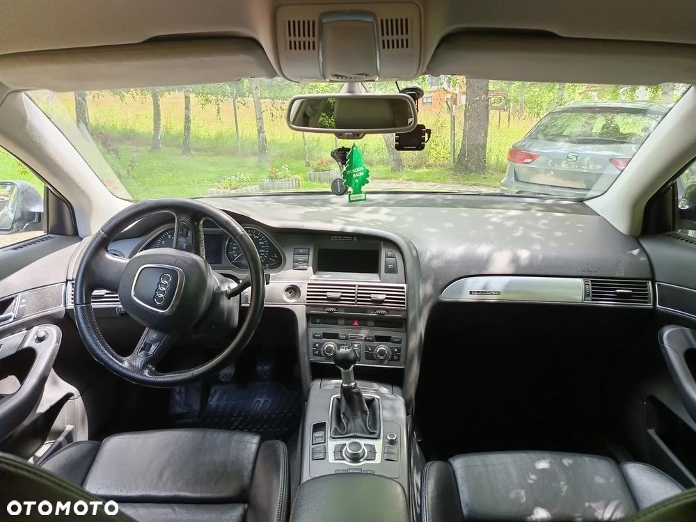 Audi A6 Avant 2.4 Quattro - 13