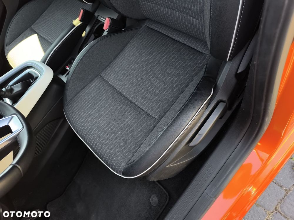 Renault Clio 1.0 TCe Techno - 12