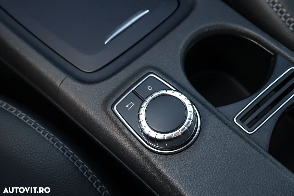 Mercedes-Benz GLA 200 (CDI) d 7G-DCT - 25