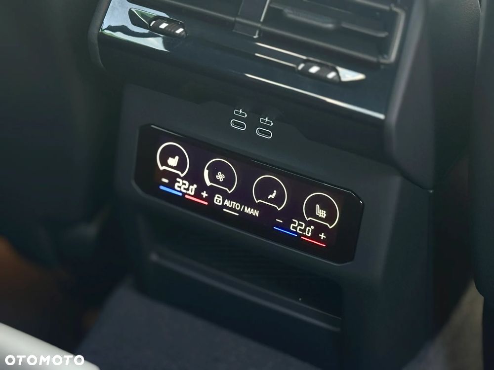 BMW Seria 5 520d xDrive mHEV M Sport - 26