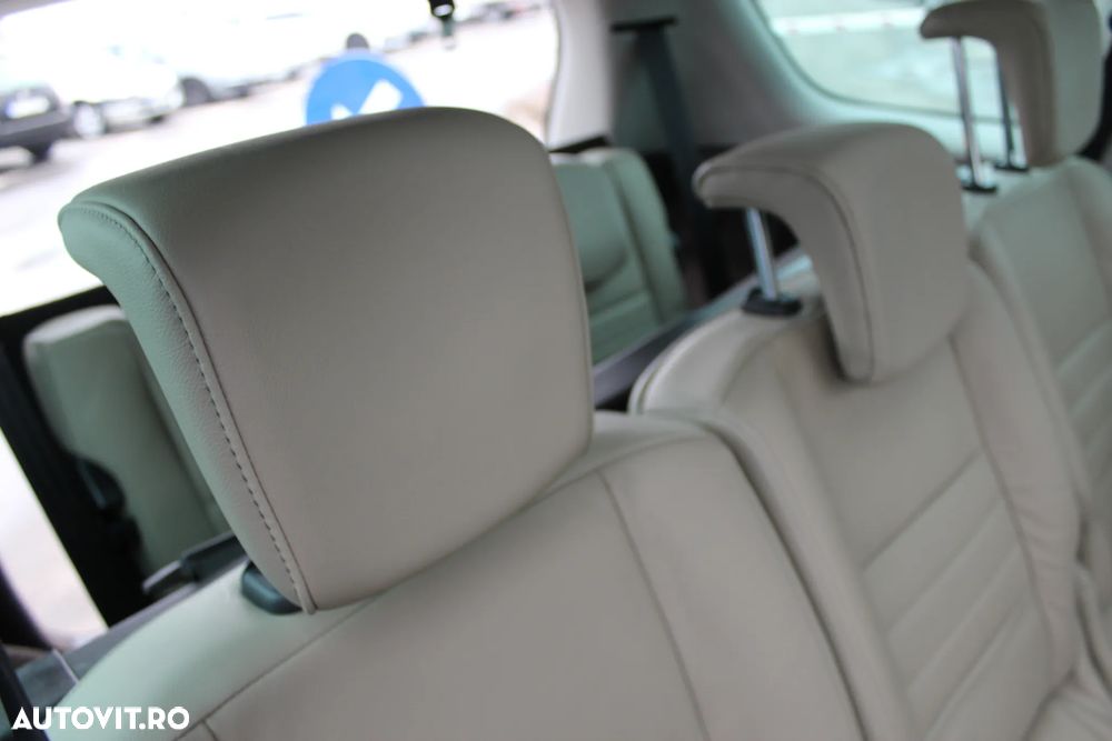 Renault Grand Scenic ENERGY dCi 130 S&S Bose Edition - 19