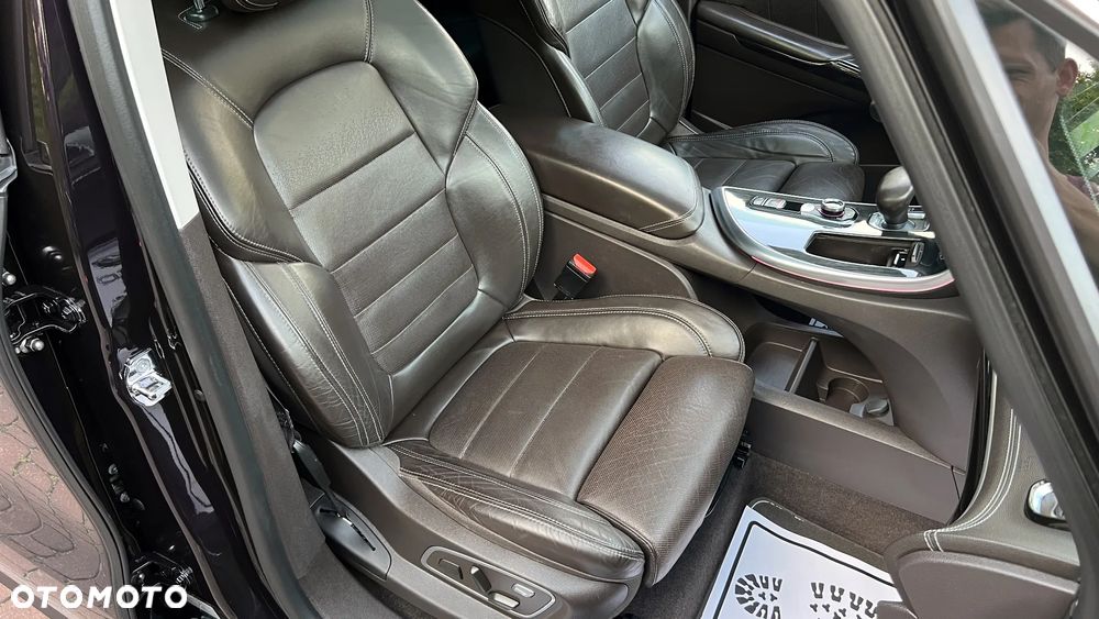 Renault Espace 1.6 dCi Energy Initiale Paris EDC - 29