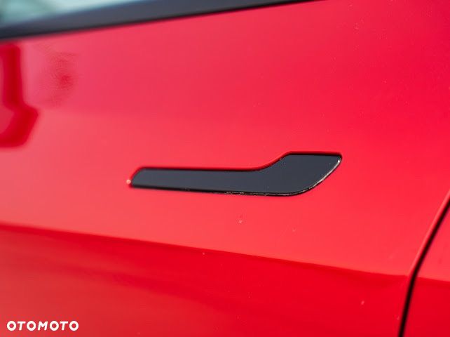 Tesla Y Model Long Range Dual Motor AWD - 17