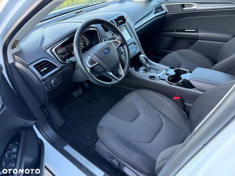 Ford Mondeo 2.0 TDCi Titanium PowerShift - 18