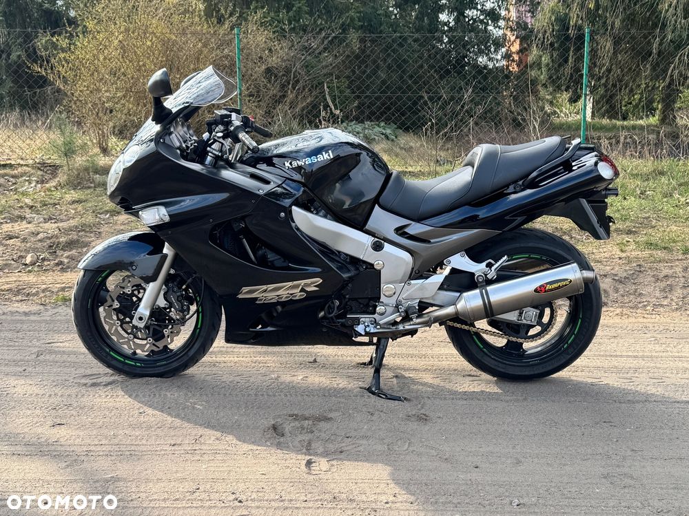 Kawasaki ZZR - 22