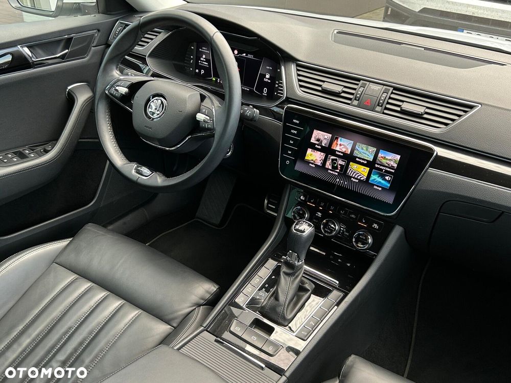 Skoda Superb 2.0 TDI SCR 4x4 L&K DSG - 18