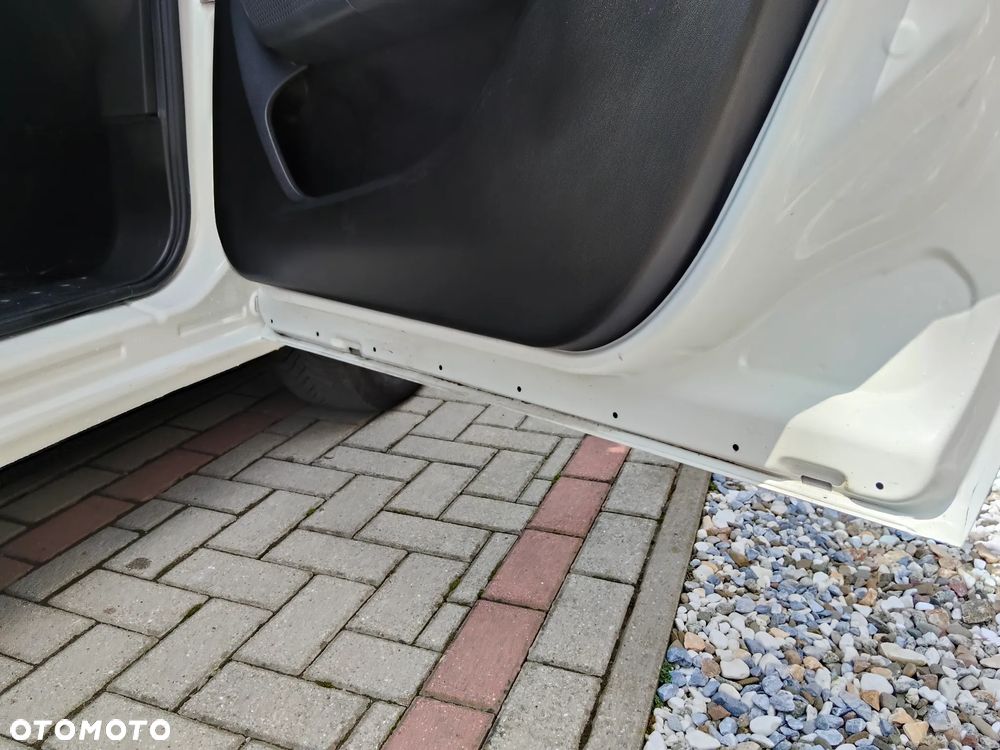 Fiat Doblo - 21