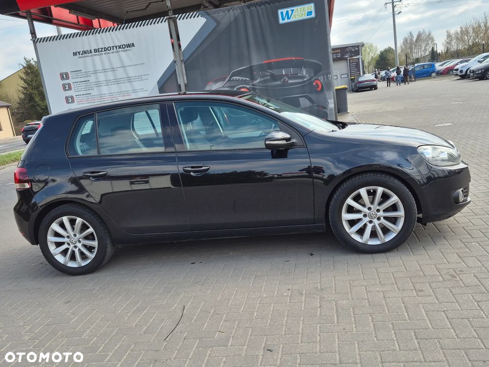 Volkswagen Golf 1.4 TSI BMT Comfortline - 14
