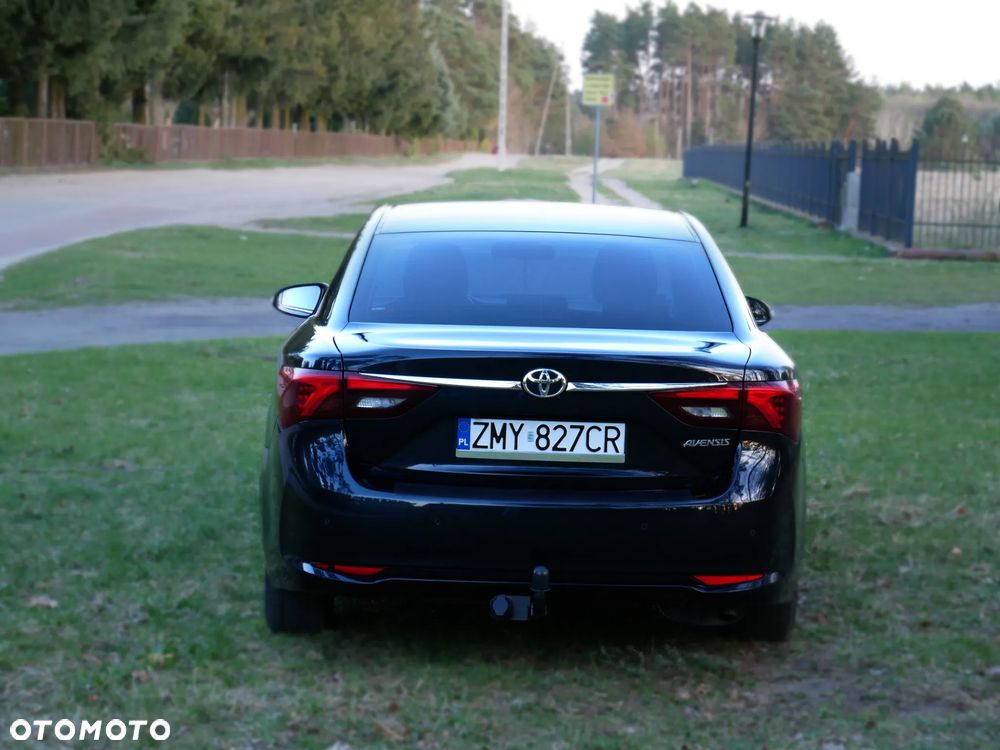 Toyota Avensis 1.8 Premium - 27