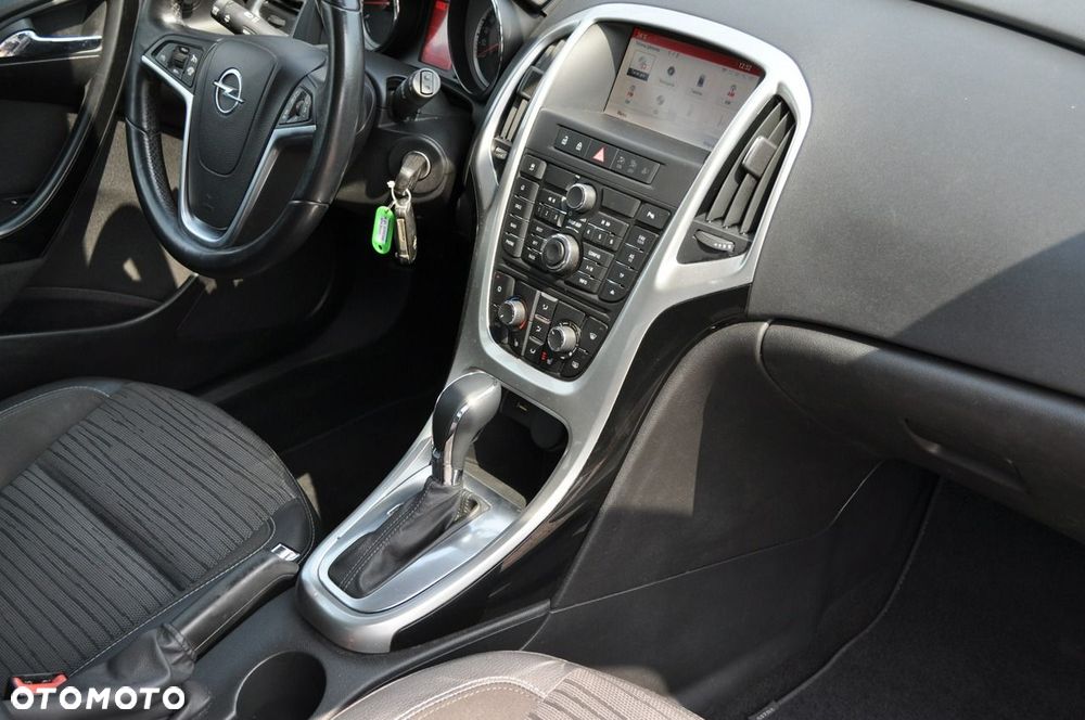 Opel Astra 1.6 Automatik Style - 27