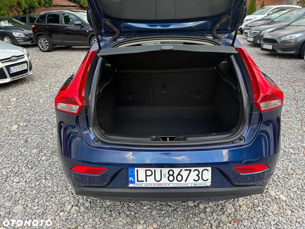 Volvo V40 D2 Ocean Race - 11