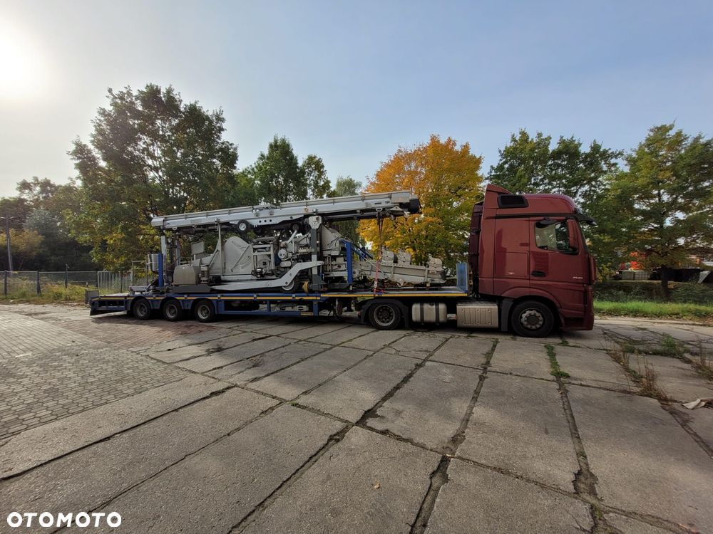 Mercedes-Benz ACTROS - 4