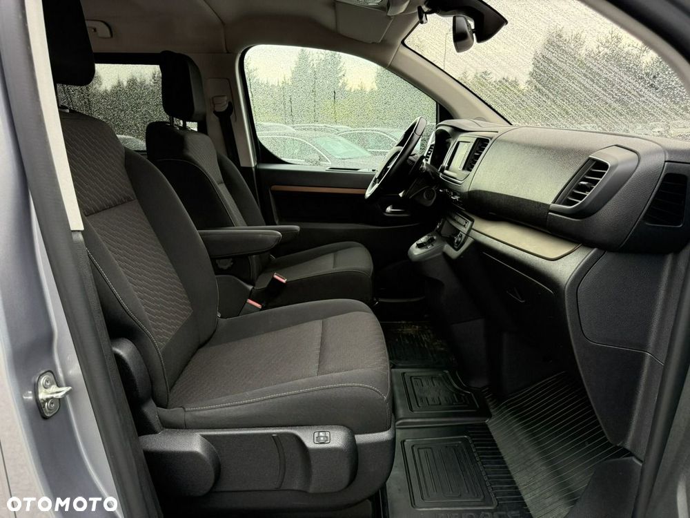 Toyota Proace Verso 2.0 D4-D Medium Family - 19