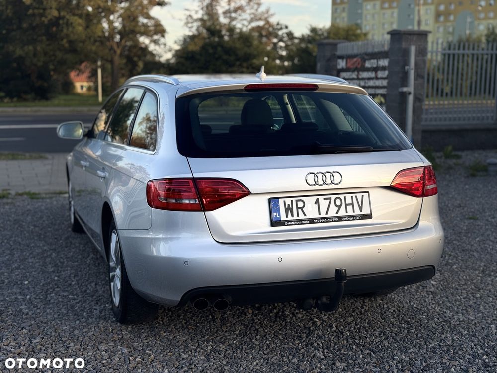 Audi A4 - 4