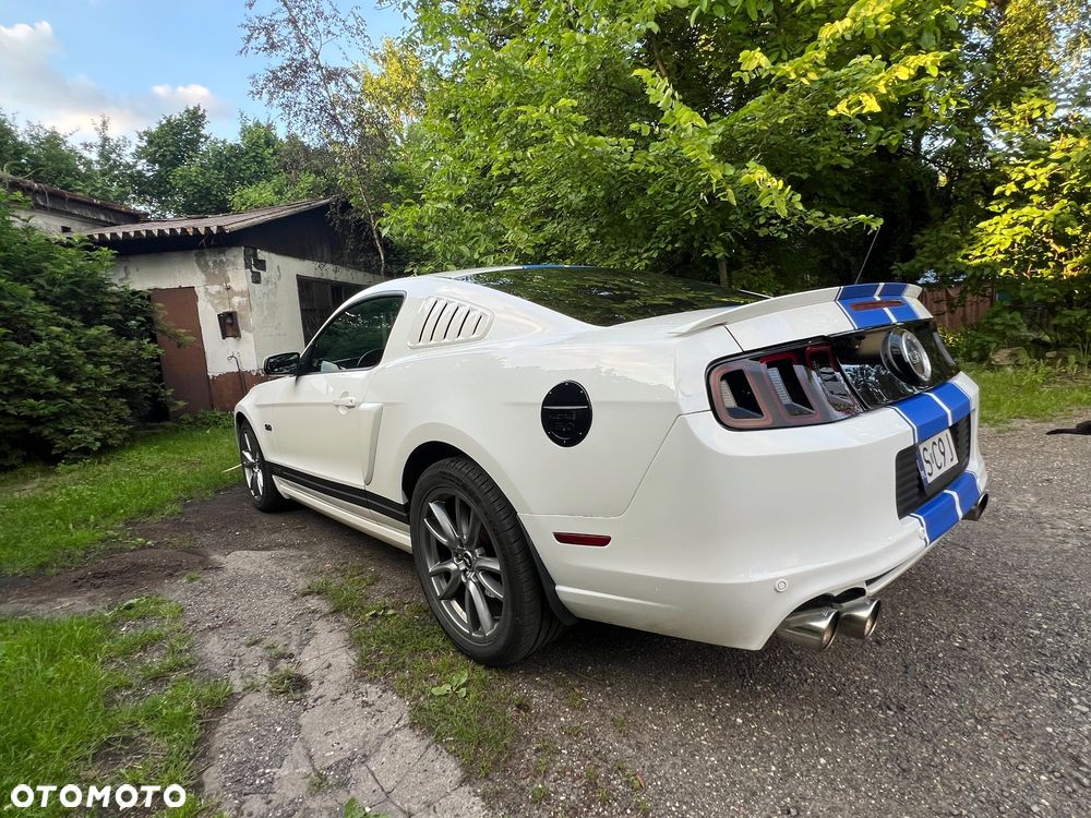 Ford Mustang 5.0 V8 GT Premium - 3