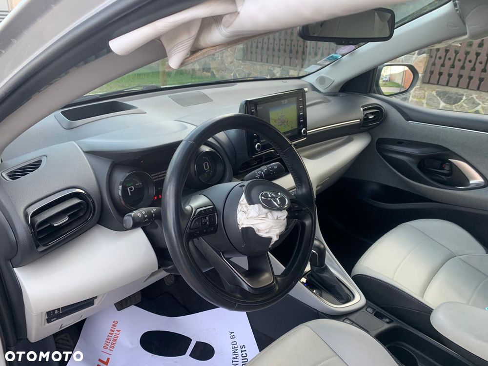 Toyota Yaris - 19
