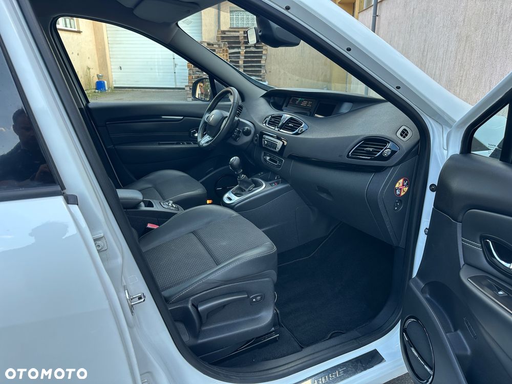 Renault Grand Scenic Energy dCi 130 Start & Stop Bose Edition - 24