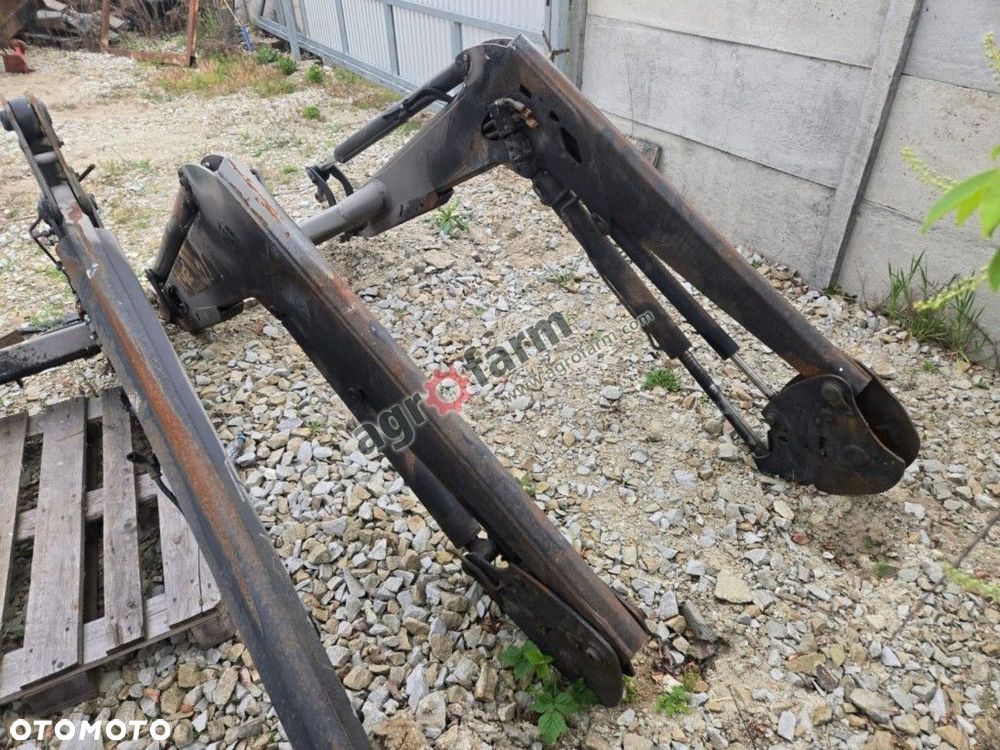 Ładowacz czołowy MX T412 - 2