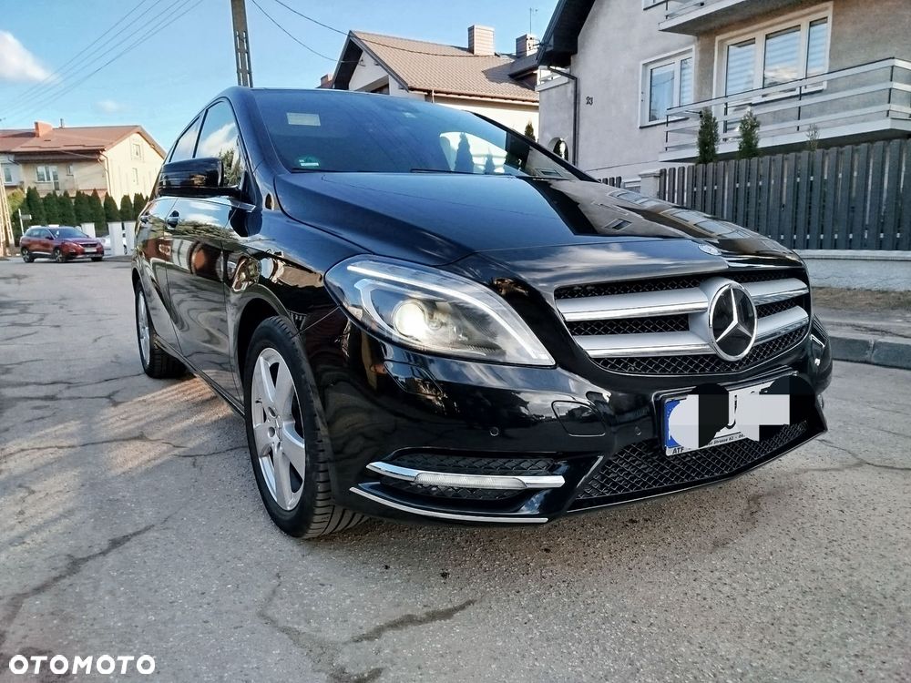 Mercedes-Benz Klasa B 200 CDI (BlueEFFICIENCY) - 1