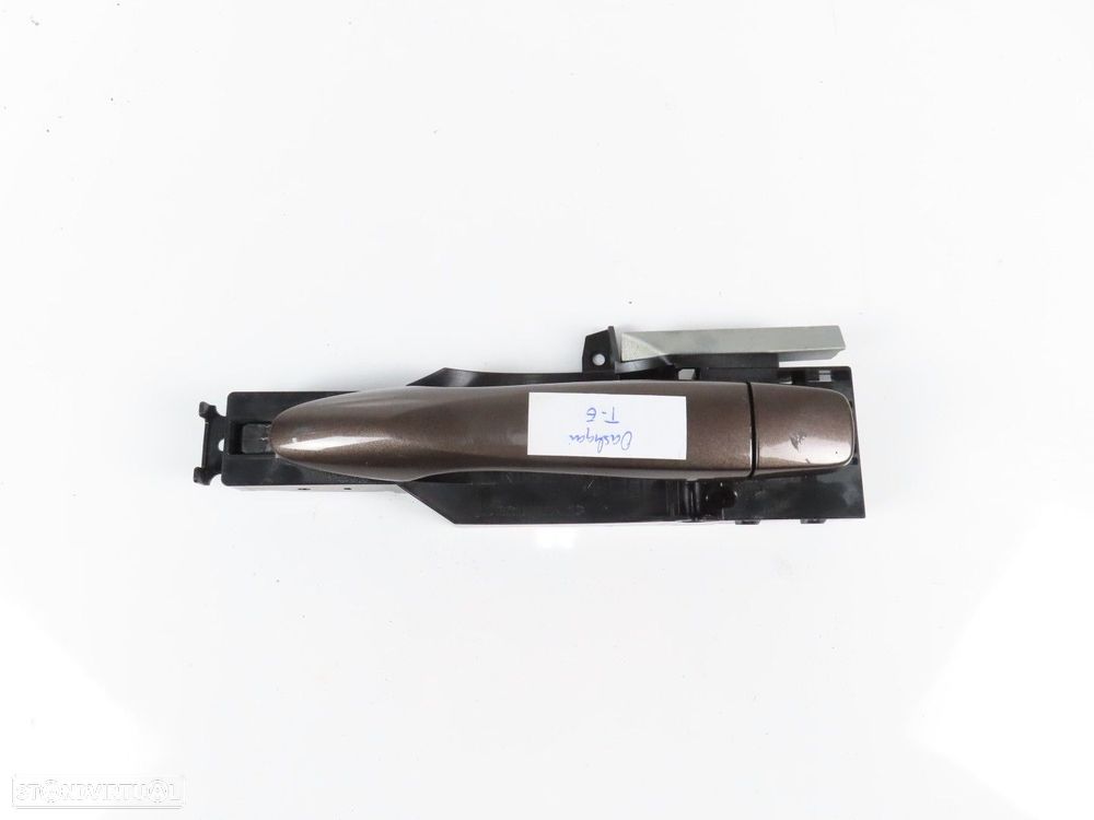 Punho da porta Esquerdo/Trás/Exterior Seminovo/ Original NISSAN QASHQAI II Close... - 1