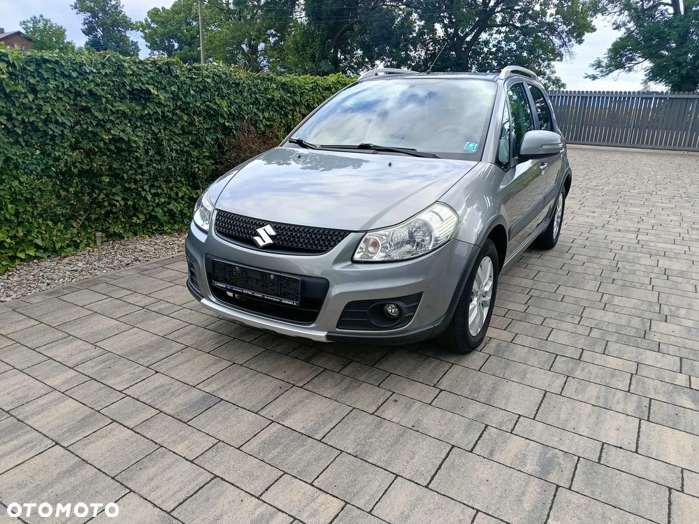 Suzuki SX4 1.6 Comfort Plus - 8