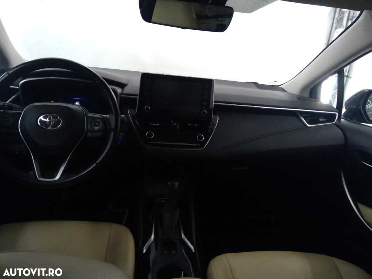 Toyota Corolla 1.8 HSD TS Exclusive - 3