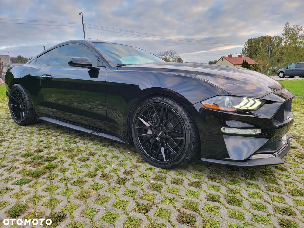 Ford Mustang - 11