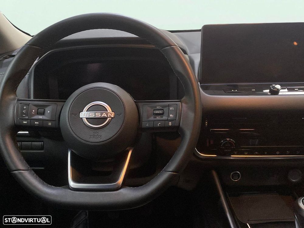 Nissan Qashqai 1.3 DIG-T N-Connecta LED - 11