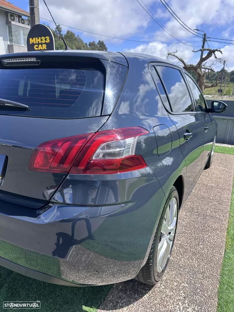 Peugeot 308 - 15
