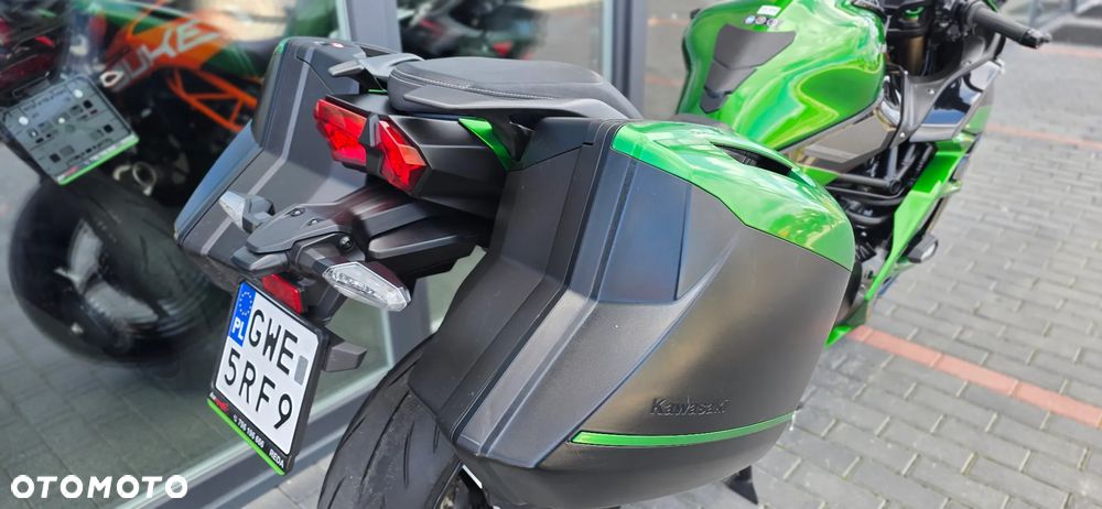 Kawasaki Ninja H2 SX - 19