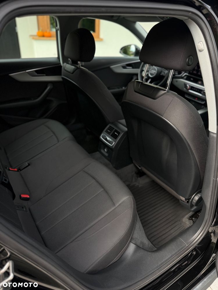Audi A4 Allroad - 24