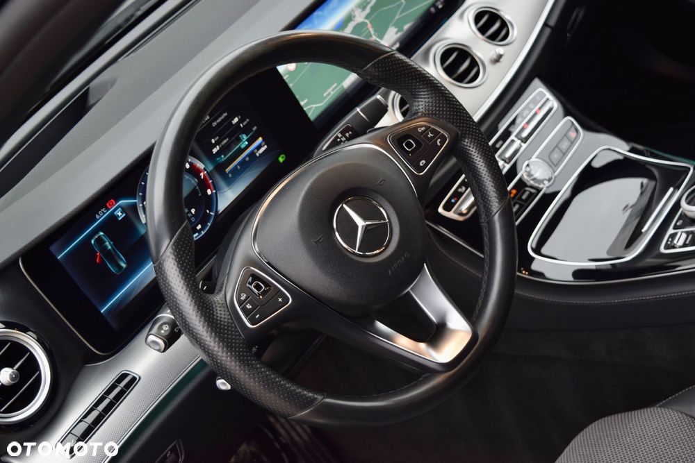 Mercedes-Benz Klasa E 200 9G-TRONIC Avantgarde - 10