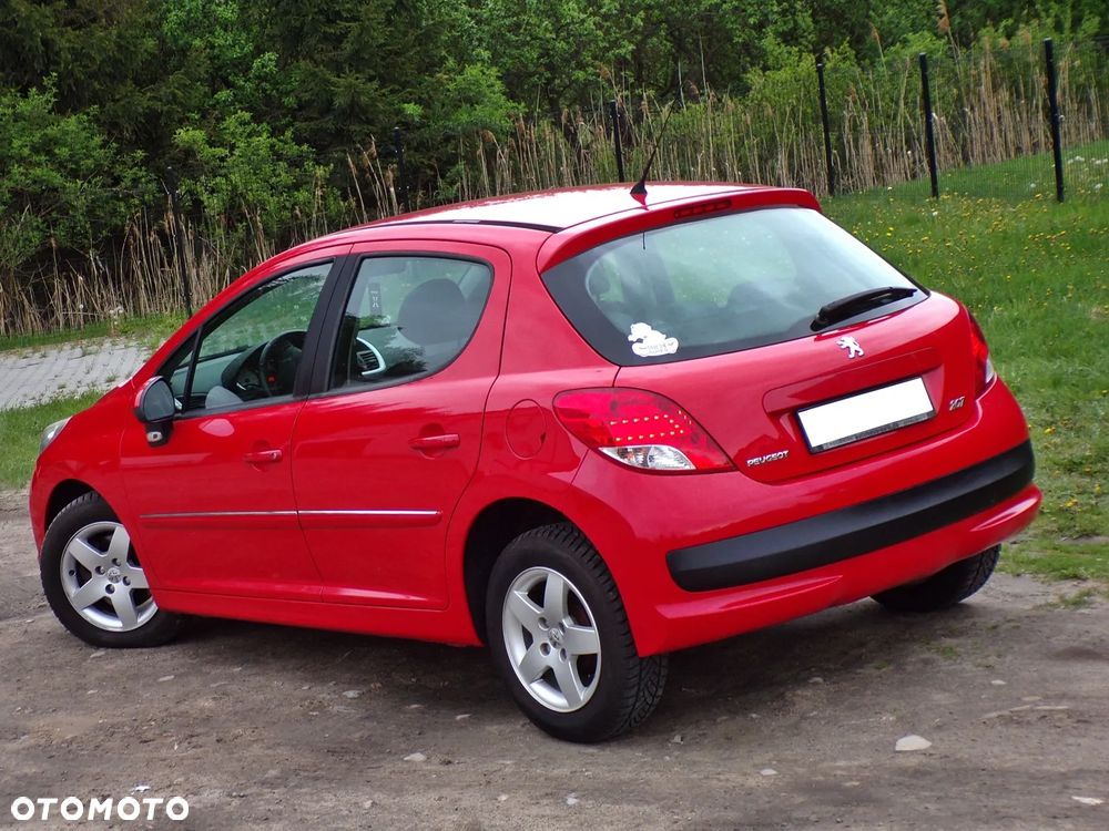 Peugeot 207 95 VTi Tendance - 14
