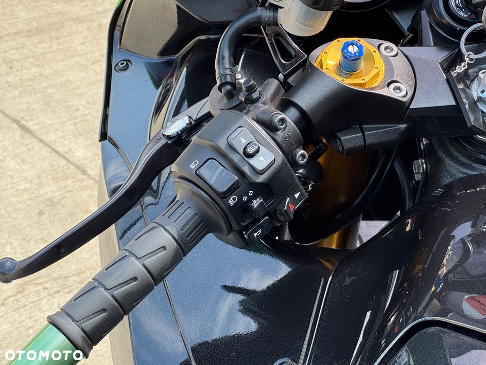 Kawasaki ZZR - 25
