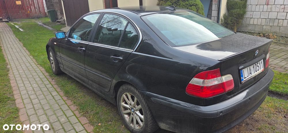 BMW Seria 3 318i - 3