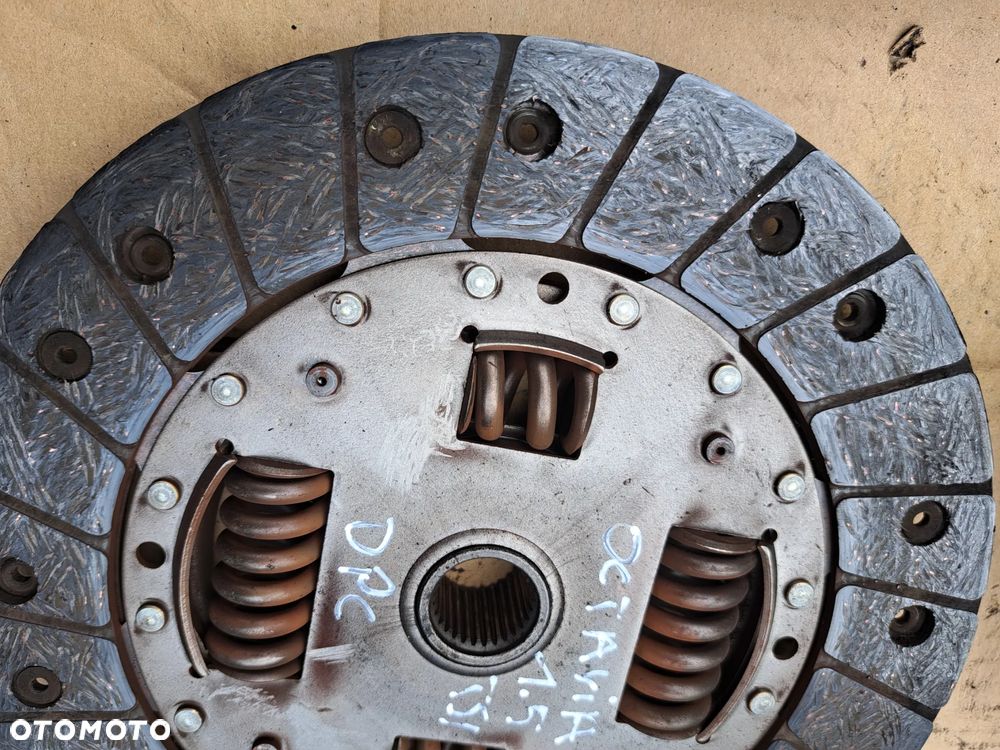 Skoda Karoq Octavia III sprzęgło koło dwumasowe docisk 5E0105266B 1.5 tsi Audi A3 8V Volkswagen Golf VII Passat b8 DPC leon III lift - 2