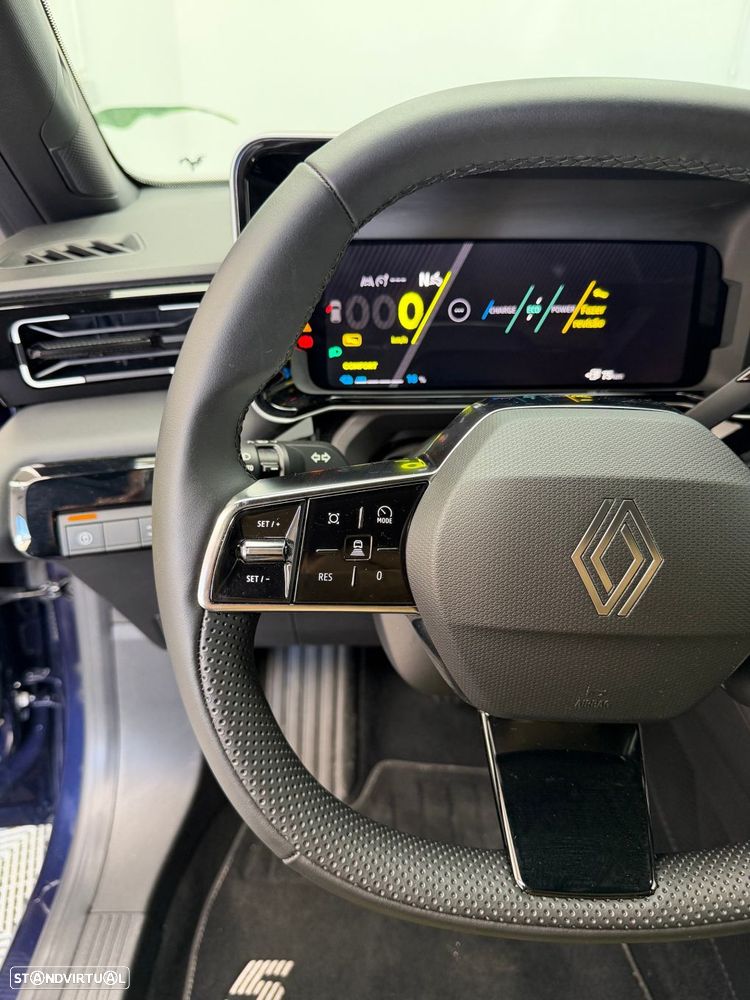 Renault 5 E-Tech 52 kWh Iconic Cinq Autonomia Conforto - 13