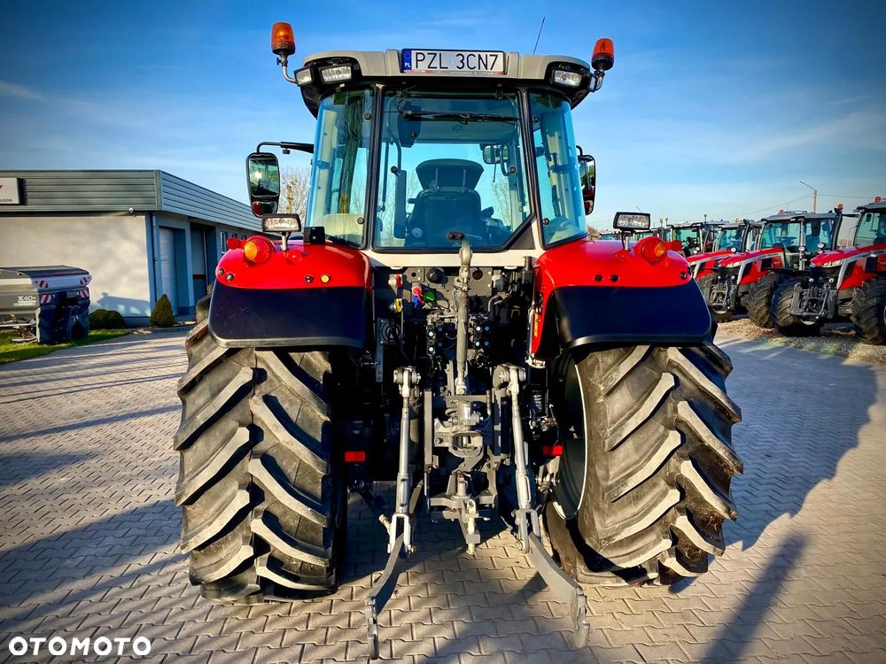 Massey Ferguson 5S.145 Dyna-6 - 4